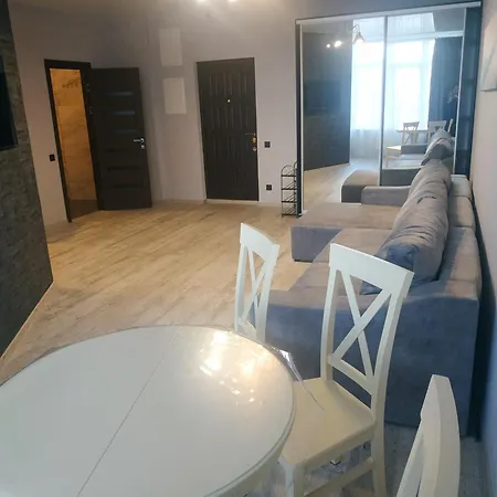 45 жемчужина на каманина, первая линия от моря Apartment